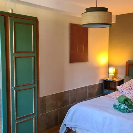 Semesterbostad Les De La Renardiere Gueures