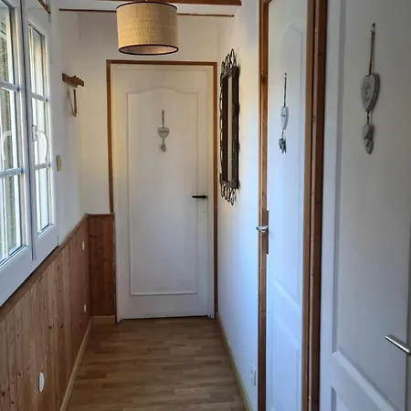 Les De La Renardiere *